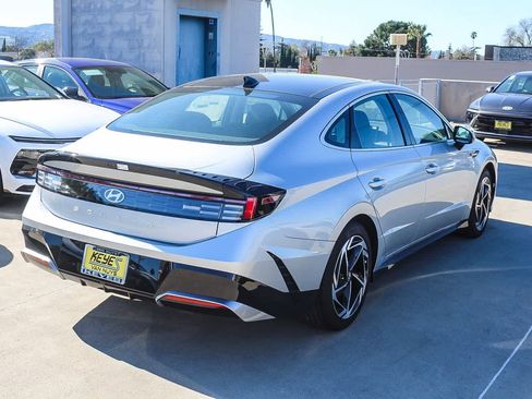 Certified 2025 Hyundai Sonata SEL image 4