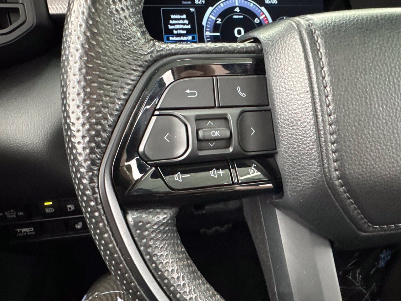 Used 2024 Toyota Tundra TRD Pro AWD/4WD image 21