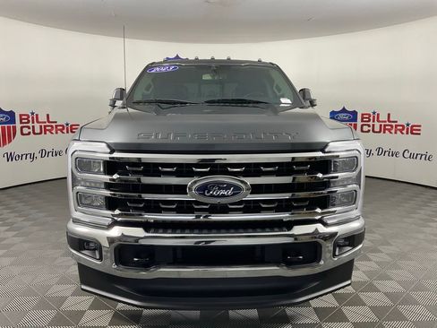Used 2023 Ford F250 Lariat AWD/4WD image 7