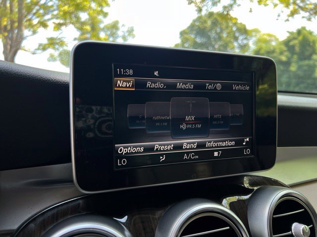 Used 2019 Mercedes-Benz GLC 300 image 37