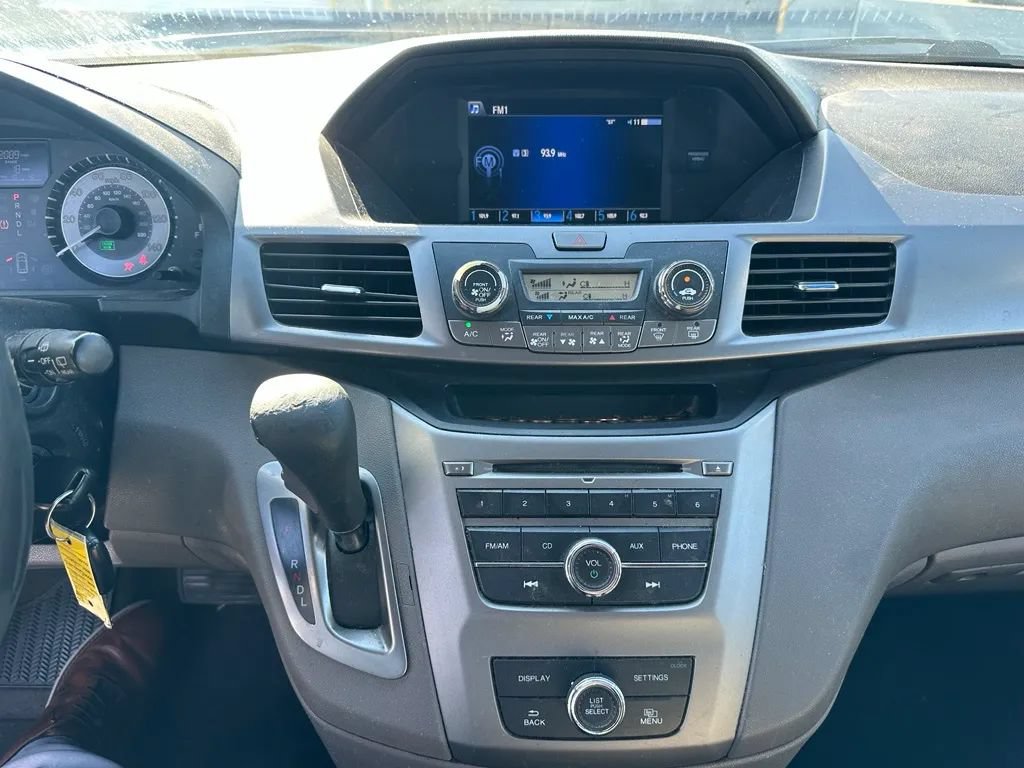 Used 2014 Honda Odyssey LX image 10
