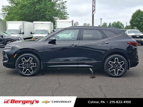 Certified 2023 Chevrolet Blazer RS w/ Driver Confidence II Package AWD/4WD image 9