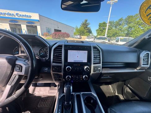 Used 2019 Ford F150 Platinum w/ Equipment Group 701A Luxury AWD/4WD image 13