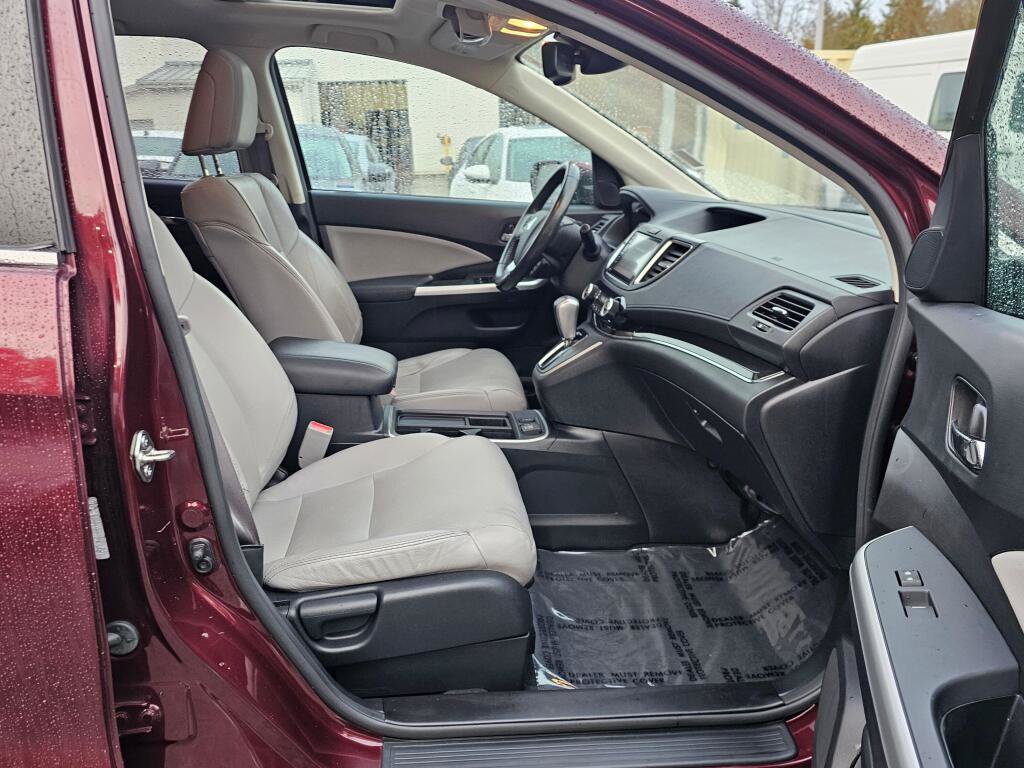 Used 2016 Honda CR-V Touring image 11