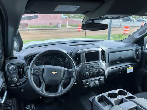 New 2026 Chevrolet Silverado 1500 W/T w/ WT Value Package AWD/4WD image 11