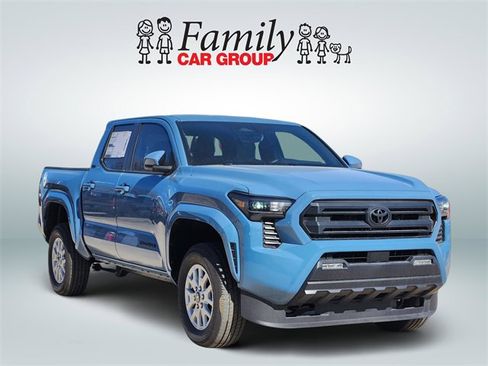 New 2026 Toyota Tacoma SR5 image 2