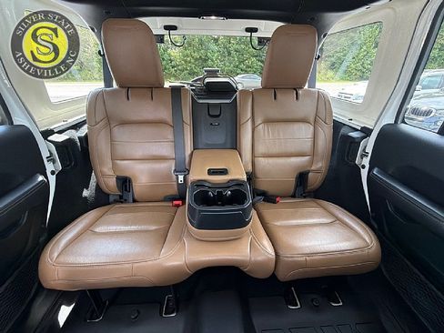 Used 2021 Jeep Wrangler Unlimited Sahara AWD/4WD image 20