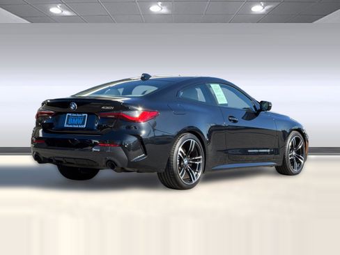 Used 2022 BMW 430i Coupe w/ M Sport Package image 8