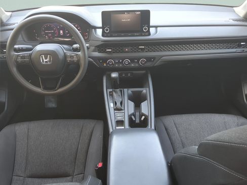 Used 2024 Honda Accord EX image 11
