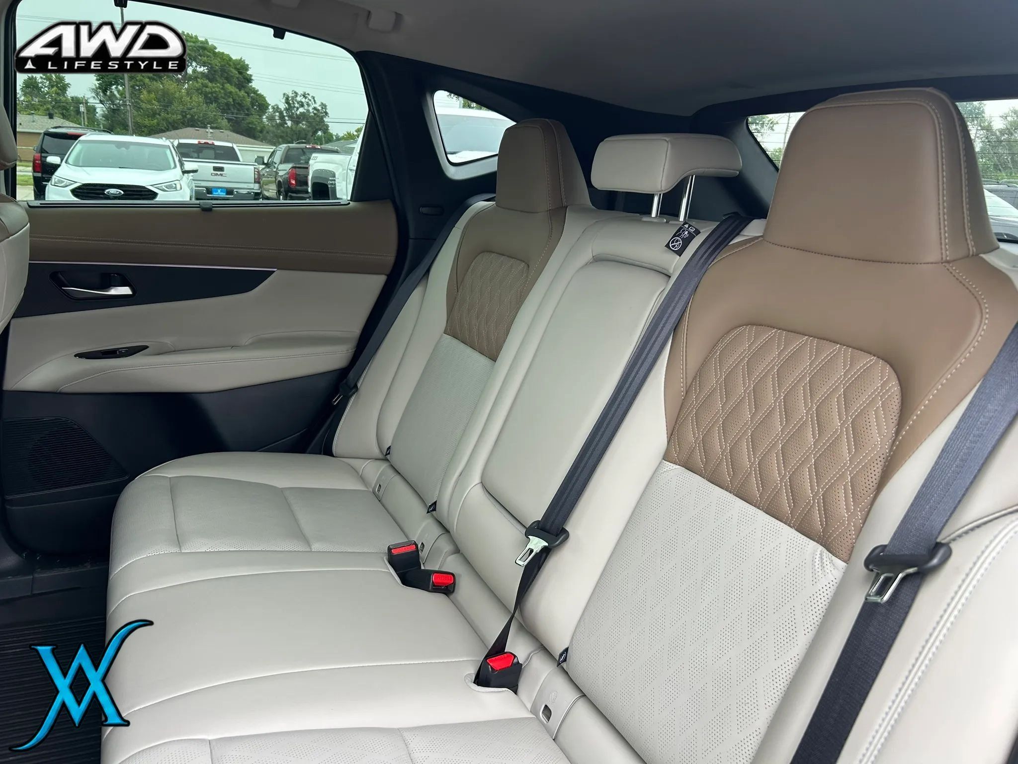 Used 2025 Nissan Murano Platinum AWD/4WD image 17