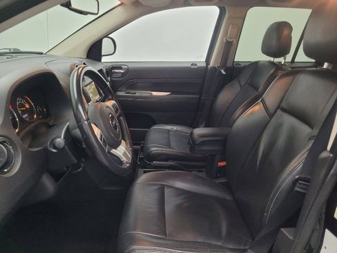 Used 2017 Jeep Compass High Altitude AWD/4WD image 17