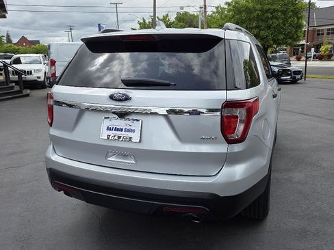 Used 2017 Ford Explorer 4WD image 9