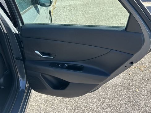 New 2026 Hyundai Elantra SE image 16