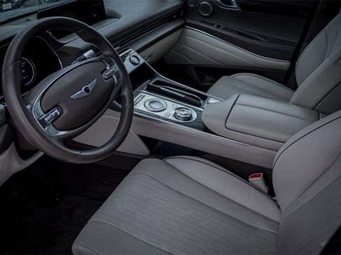 Used 2022 Genesis GV80 3.5T Advanced + image 13