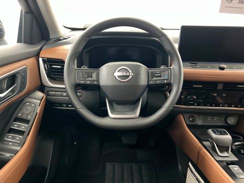 New 2026 Nissan Rogue Platinum w/ Platinum Premium Package image 12