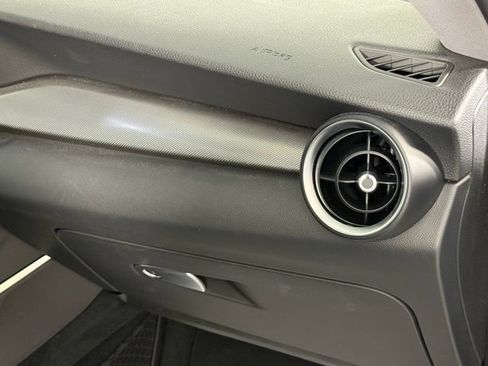 Used 2018 Alfa Romeo Stelvio Sport w/ Quick Order Package 22J Sport AWD/4WD image 33