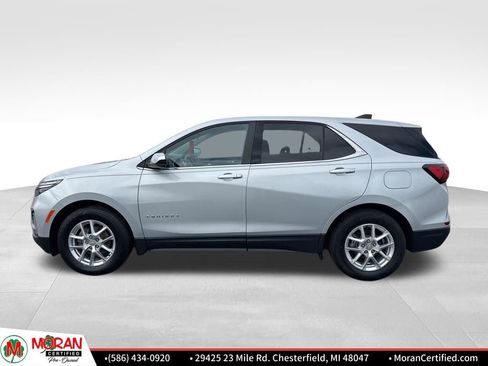 Used 2022 Chevrolet Equinox LT image 2