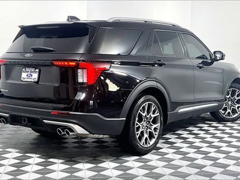 Used 2025 Ford Explorer Platinum w/ Ultimate Package RWD image 12