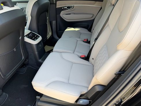 New 2026 Volvo XC90 T8 Plus w/ Protection Package AWD/4WD image 22