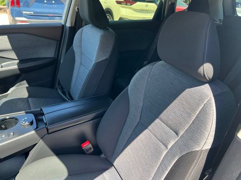 Certified 2023 Nissan Rogue SV AWD/4WD image 5