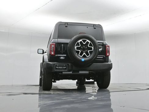Used 2026 Ford Bronco Outer Banks AWD/4WD image 50