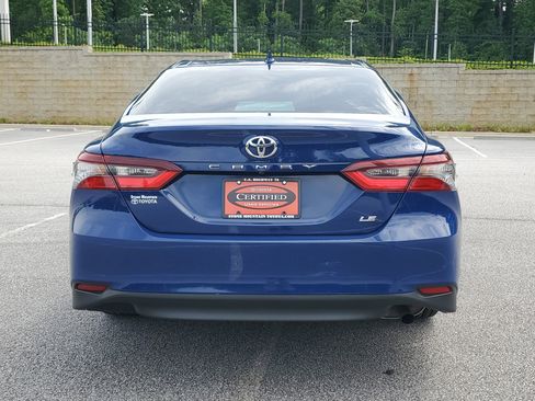 Used 2024 Toyota Camry LE FWD image 5
