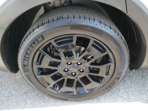 Used 2021 Kia Telluride SX w/ SX Prestige Package AWD/4WD image 37