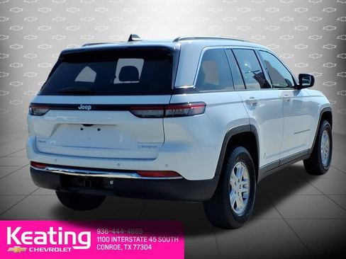 Used 2024 Jeep Grand Cherokee Laredo w/ Luxury Tech Group I AWD/4WD image 6