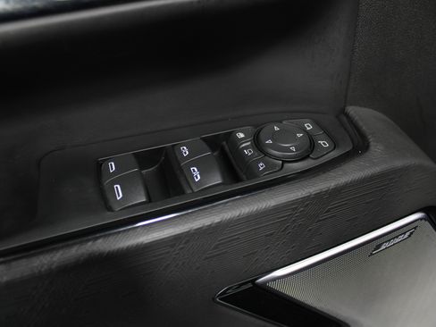 Used 2024 GMC Sierra 2500 AT4X image 7