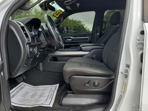 Used 2023 RAM 1500 Big Horn AWD/4WD image 12