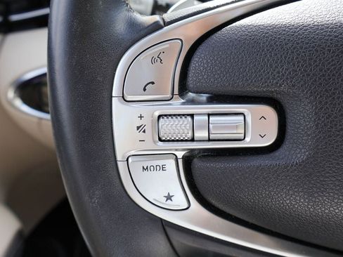 Used 2023 Genesis GV70 2.5T w/ Advanced Package image 13