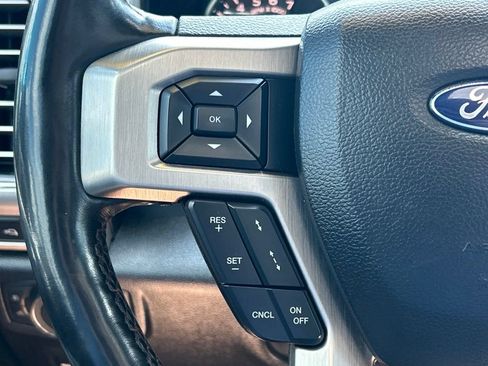 Used 2019 Ford F150 Platinum w/ Equipment Group 701A Luxury AWD/4WD image 26