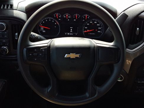 Used 2023 Chevrolet Silverado 1500 W/T w/ WT Value Package AWD/4WD image 19