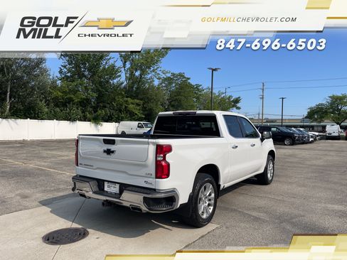 Used 2023 Chevrolet Silverado 1500 LTZ w/ Technology Package AWD/4WD image 9