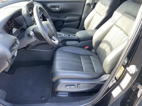 Used 2026 Honda HR-V EX-L image 13