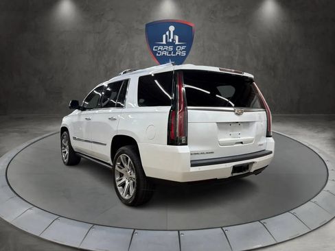 Used 2016 Cadillac Escalade Premium AWD/4WD image 3