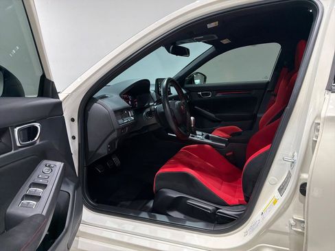 Used 2023 Honda Civic Type R image 14