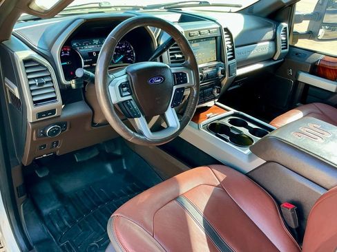 Used 2018 Ford F350 King Ranch w/ King Ranch Ultimate Package AWD/4WD image 38