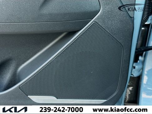 New 2026 Kia Sportage S image 21