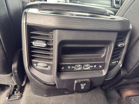 Used 2022 RAM 1500 Limited image 17