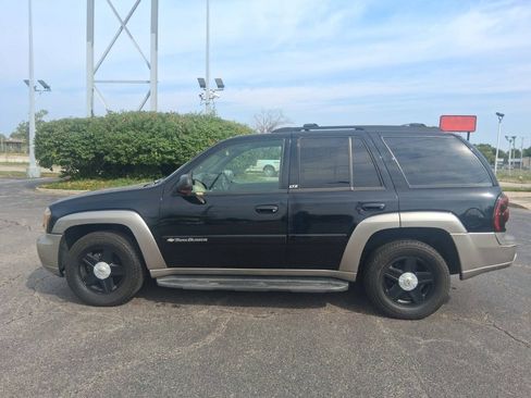 Used 2002 Chevrolet TrailBlazer LTZ AWD/4WD image 5