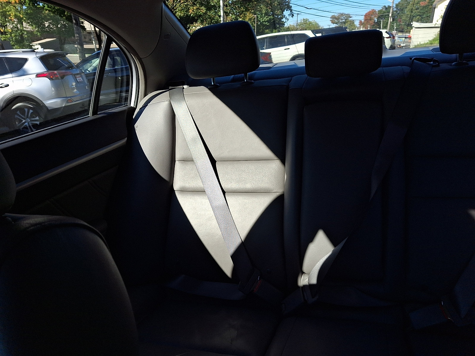 Used 2011 Honda Civic EX-L image 18