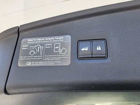 Used 2023 INFINITI QX55 Luxe w/ Cargo Package image 30