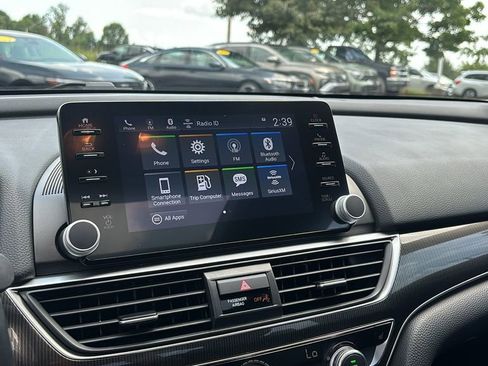 Used 2022 Honda Accord Sport image 19
