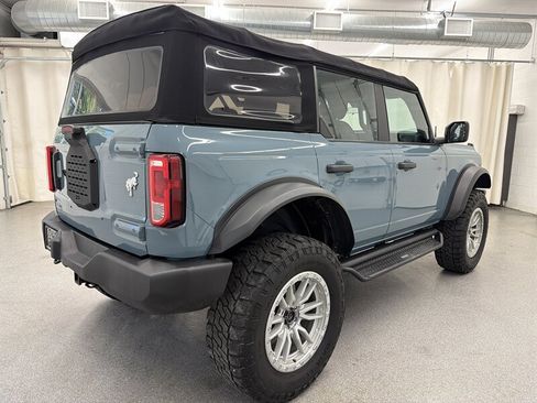 Used 2022 Ford Bronco 4-Door AWD/4WD image 5