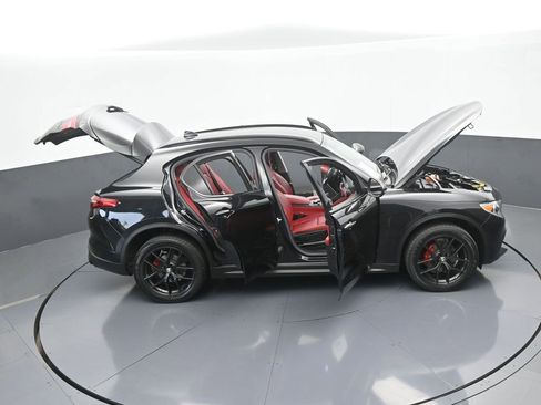 Used 2019 Alfa Romeo Stelvio w/ Nero Edizione image 69