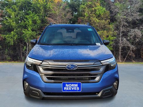 New 2026 Subaru Forester Premium image 2