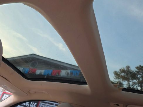 Used 2016 Mercedes-Benz GLC 300 image 16