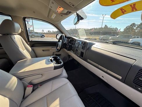 Used 2011 Chevrolet Silverado 1500 LT w/ All-Star Edition image 24