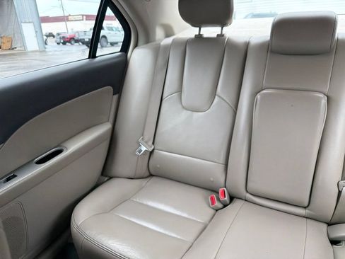Used 2011 Ford Fusion SEL FWD image 13